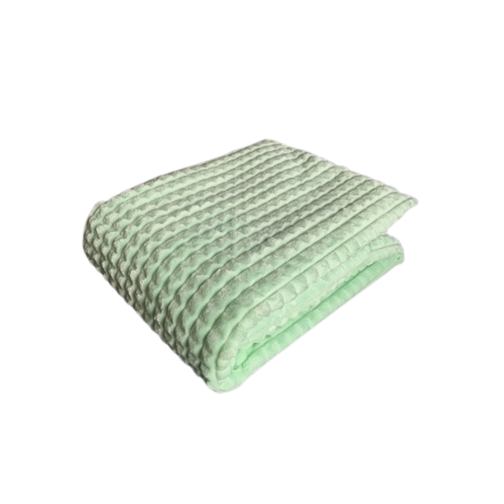 Velour fleece blanket showcasing a stylish and timeless pattern green