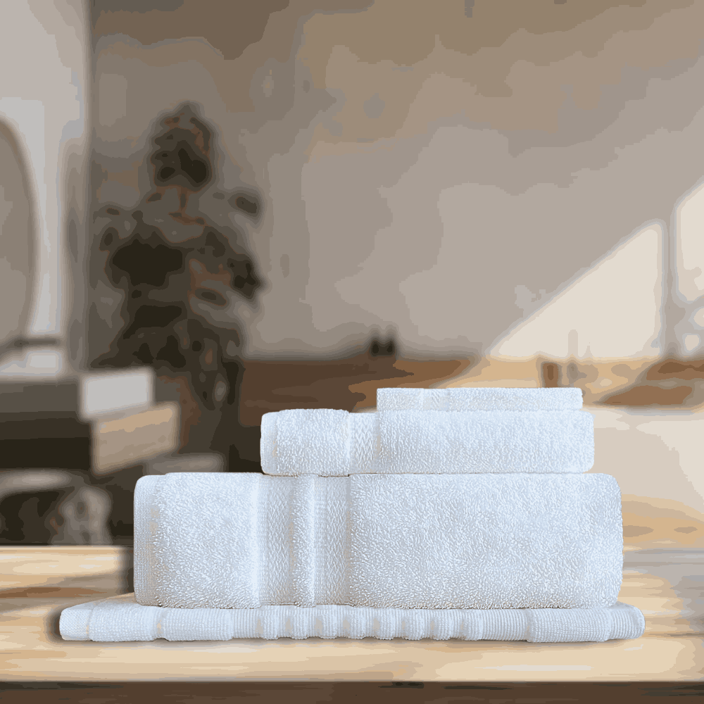 Comfort-focused bath towels with lasting quality