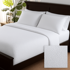 Ripple pattern duvet cover and pillowcase with a soft texture and hypoallergenic materials.